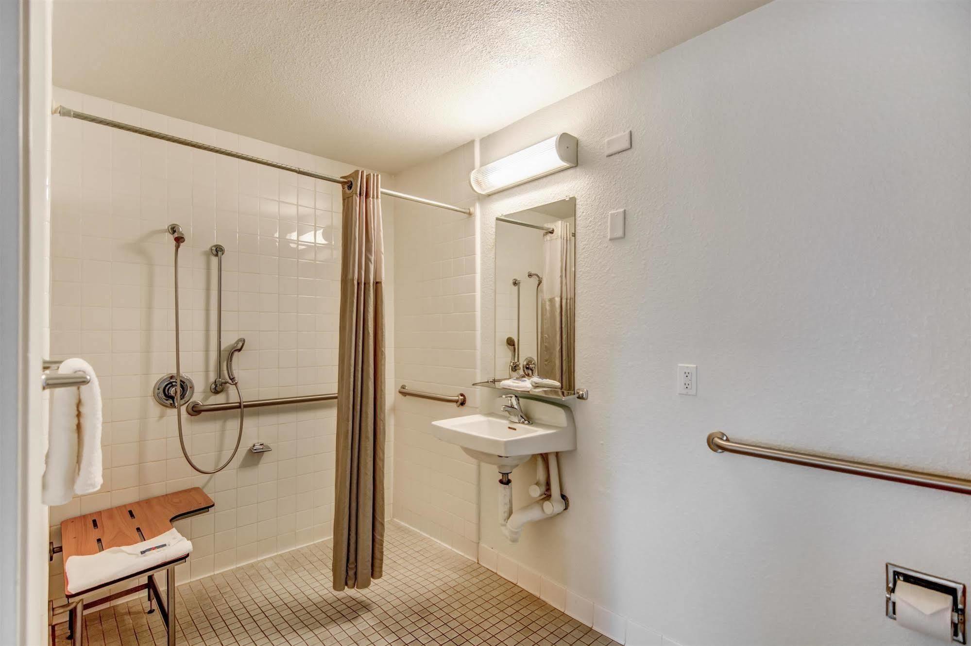 Motel 6-Stockton, Ca - North Lincoln Village エクステリア 写真
